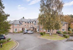 Communal Parking- click for photo gallery